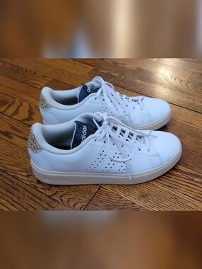 Adidas Advantage White Women's Sneakers Size 8